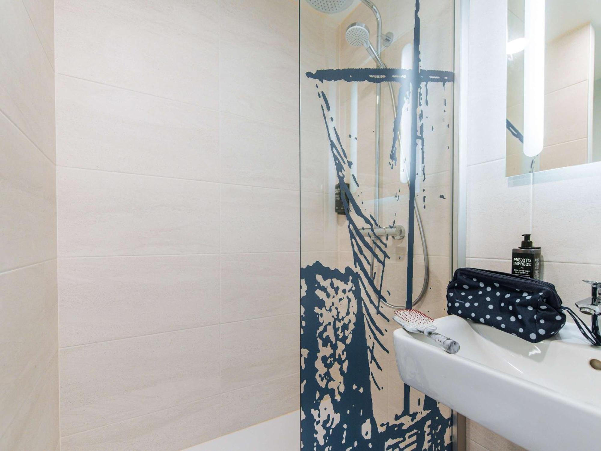 Ibis Styles Ancenis Centre Hotel Kültér fotó